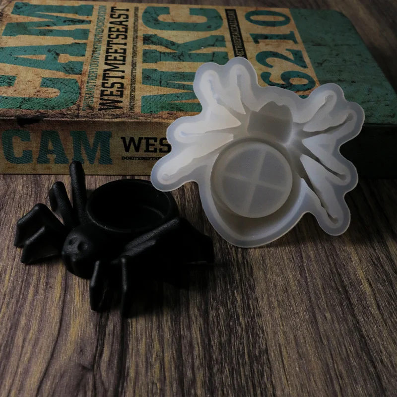 Molde de silicone para decoração de velas de Halloween com aranha e epóxi, crie castiçais assustadores e personalizados. — foto 4