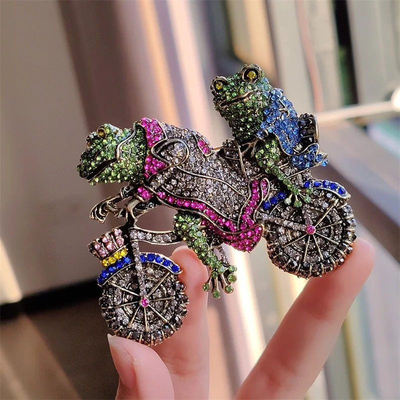 Title 5, Broche de bicicleta com sapo vintage de ornamen...