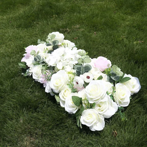 Title 6, Potted Flower Arrangement with Leaf Green and M...