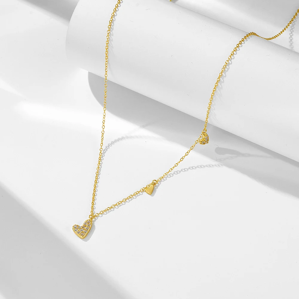 Colar Feminino "Fashion Love" em prata esterlina. Demonstre seu amor com este elegante colar, ideal para mulheres que buscam sofisticação. — foto 5