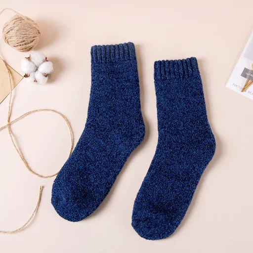 Title 5, Thickened Wool Socks Mens Plush Warm Retro Che...