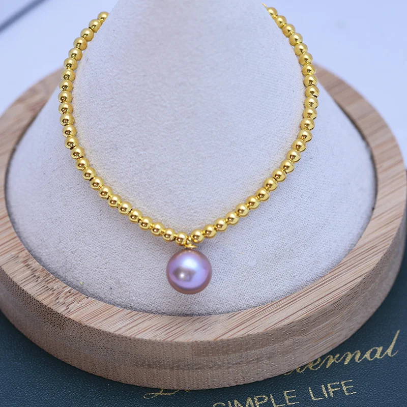Pulseira redonda simples de prata para moda feminina, um acessório elegante e minimalista para uso diário, complementando qualquer look. — foto 9