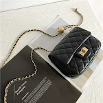 Bolsa Quadrada Pequena Golden Ball Nova Couro de Pele de Ovelha Bolsa de Mão Elegante e Compacta, Perfeita para Uso Diário e Ocasiões Especiais — foto 6
