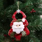 Tree pendant elderly