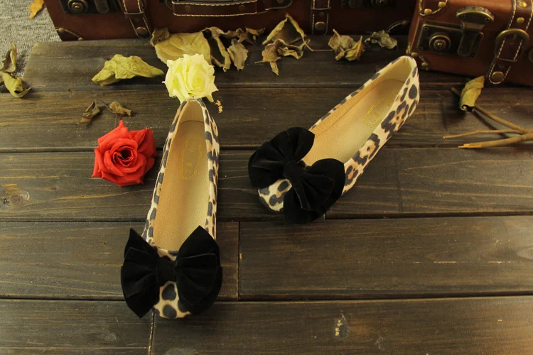 Title 3, Womens bow flat shoes for everyday comfort and...