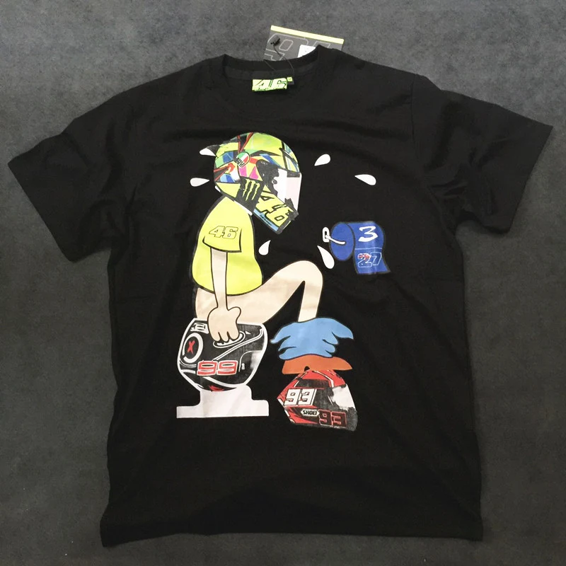 Padrão Camiseta de Fã Boneca Verão Racing T-shirt Vista sua boneca com estilo! Este padrão de camiseta é perfeito para o verão, com design de corrida. — foto 5