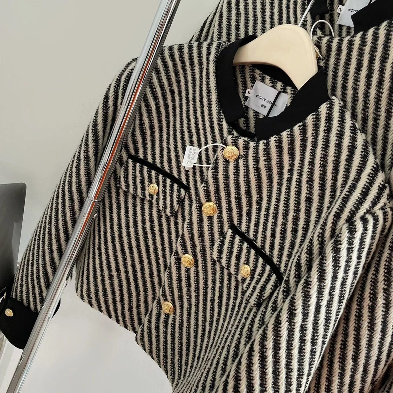product image - 3