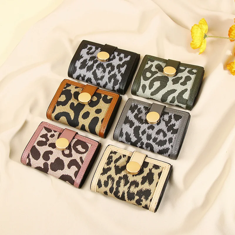 Trendy Damesportemonnee met Luipaardprint, Compact en Modieus, Ideaal voor Dagelijks Gebruik, Praktisch en Stijlvol Ontwerp — foto 9