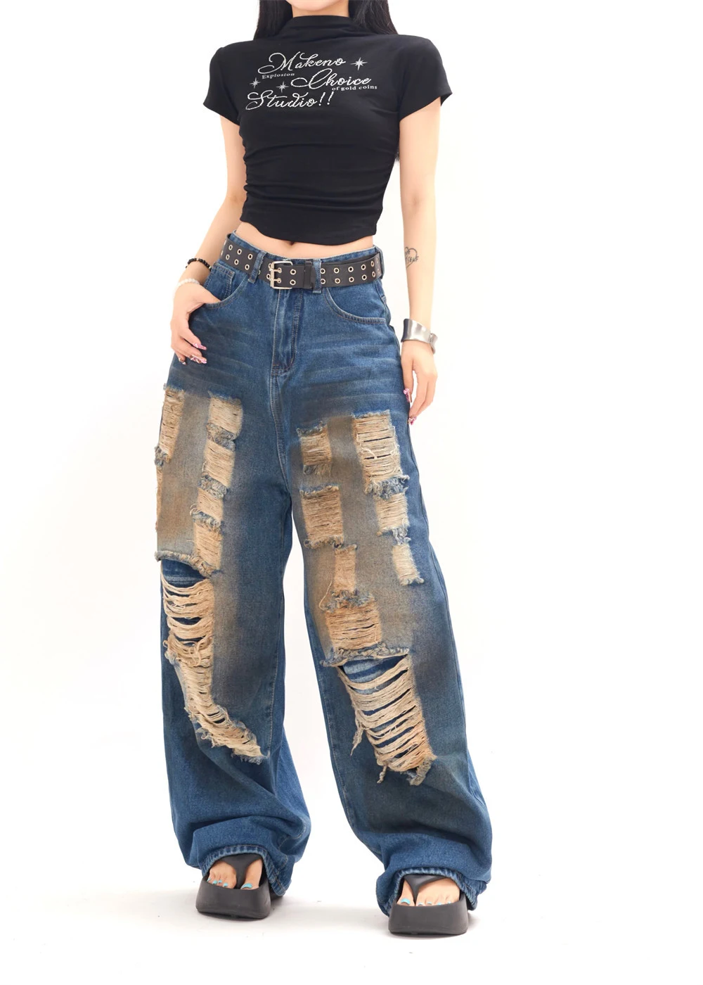 Heavy Industry ripped jeans voor heren en dames. Robuuste jeans voor een authentieke look. Duurzaam, comfortabel en ideaal voor dagelijks gebruik. — foto 15