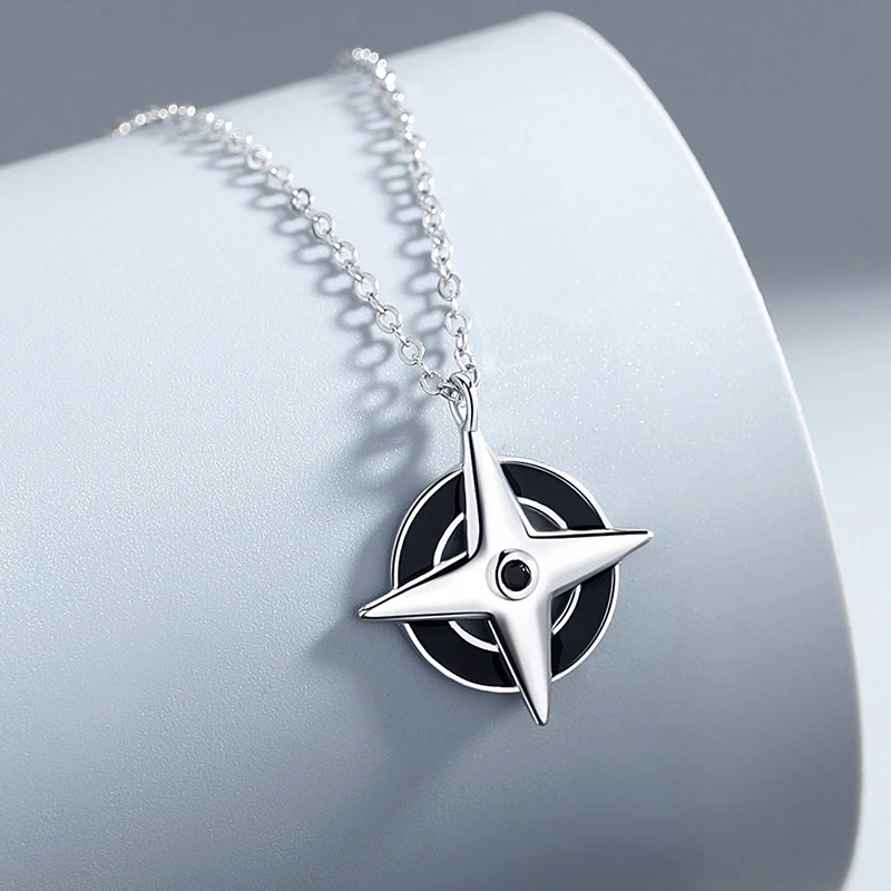 Collar con cruz de plata de ley para hombre, colgante japonés de moda hip hop, estilo moderno y llamativo, perfecto para cualquier ocasión. — foto 1