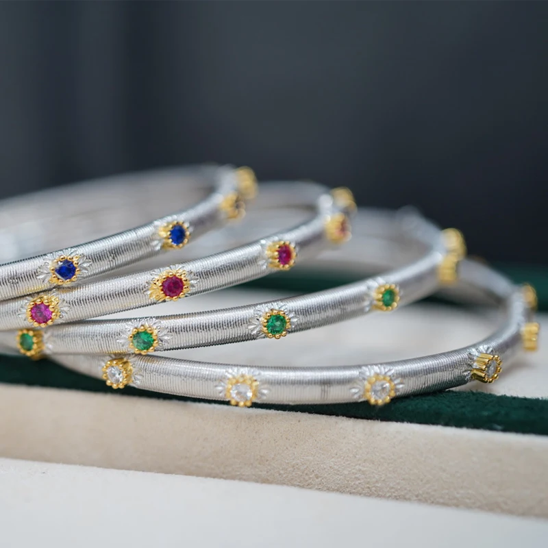 Pulseira retrô de alta qualidade, um acessório elegante e atemporal para complementar seu estilo. Design vintage sofisticado e durabilidade premium. — foto 5