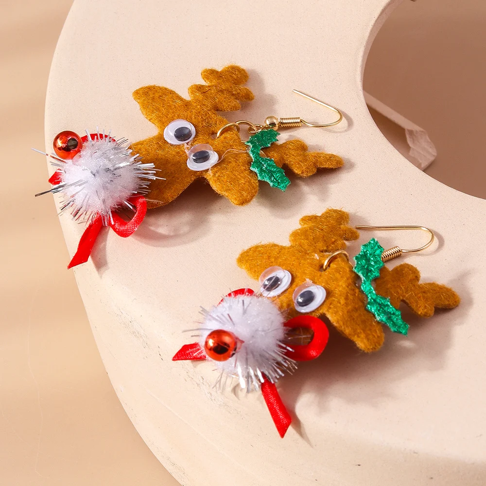 Title 29, Brincos fofos de Natal com desenhos de ornament...