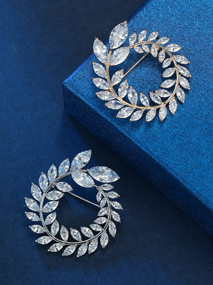 Broche Redonda de Mimbre con Estilo Europeo y Americano Elegante para Mujeres Accesorios de Moda Versátiles. — foto 3