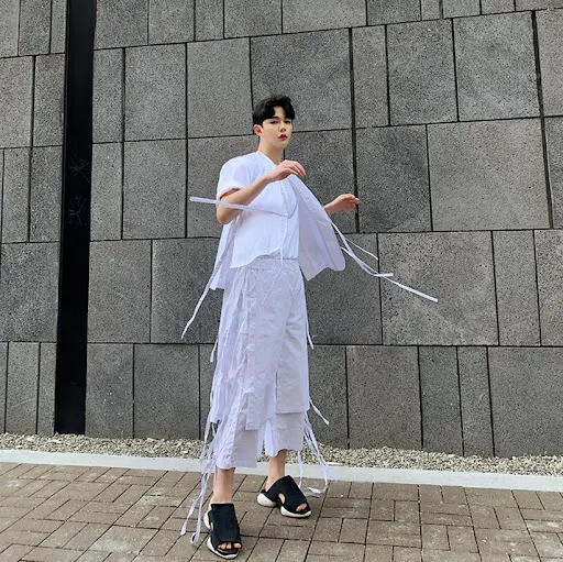 Title 18, Dark Mens Loose Casual Pants Hairstylist Culott...