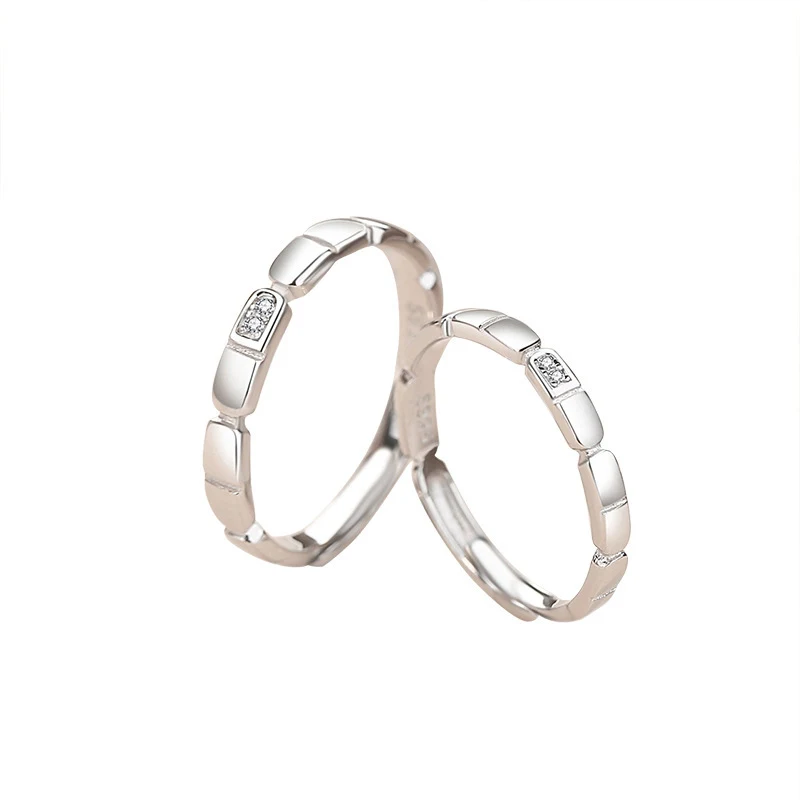 Anel Quadrado Simples para Casal em Prata, para Homens e Mulheres, Design Minimalista, Símbolo de Amor e União Duradoura. — foto 1