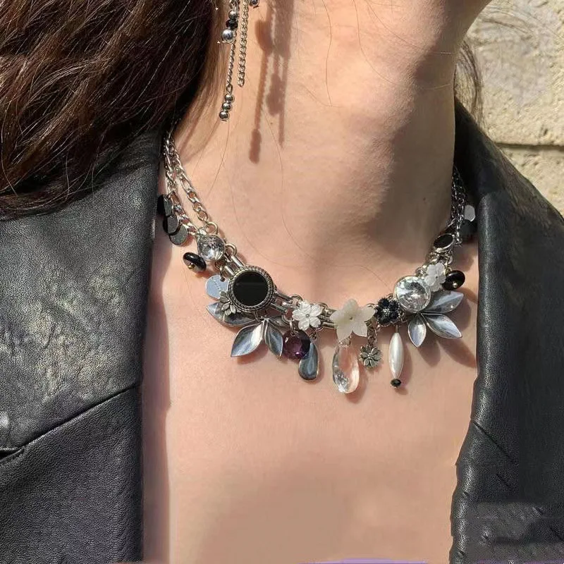 Colar Corrente com Pingente Flor Rosa Selvagem Vintage Francês Elegância Feminina Joia Floral Delicada Ideal Presente Romântico. — foto 9