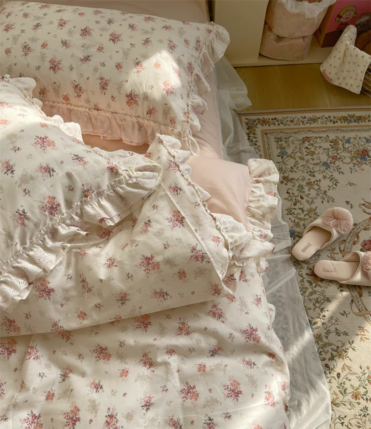 Title 14, Fragmented Cotton Four Piece Lace Pure Cotton B...