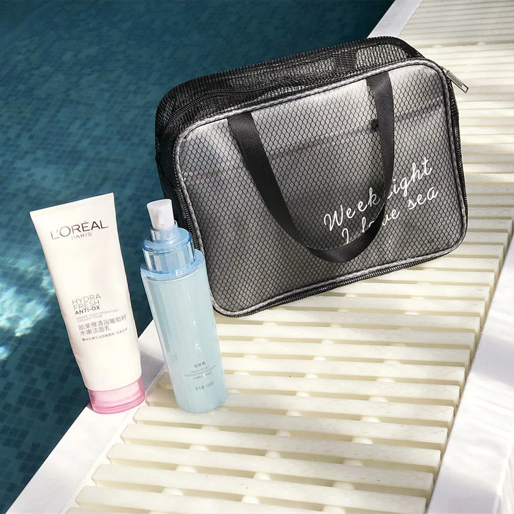 Title 2, Cosmetic storage bag Keep your cosmetics organi...