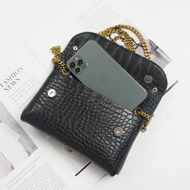 Modieuze dames heuptas met afneembare mini taille, ideaal om uw essentials stijlvol en comfortabel mee te nemen. — foto 4