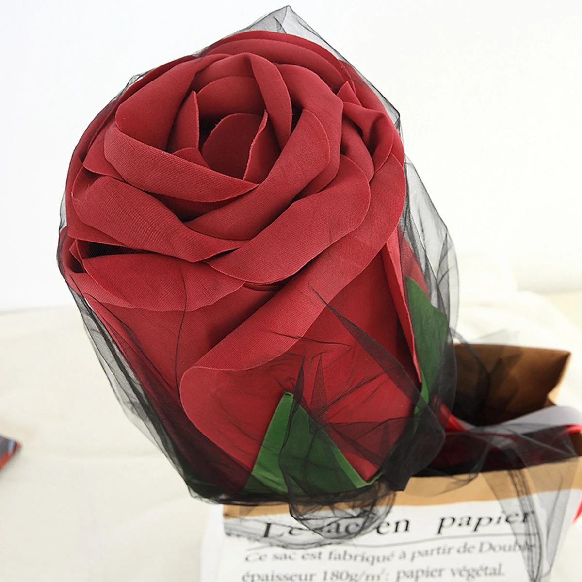Buquê de rosas de simulação criativa feminino, um ornamento decorativo para adicionar um toque floral elegante e duradouro à sua casa. — foto 2