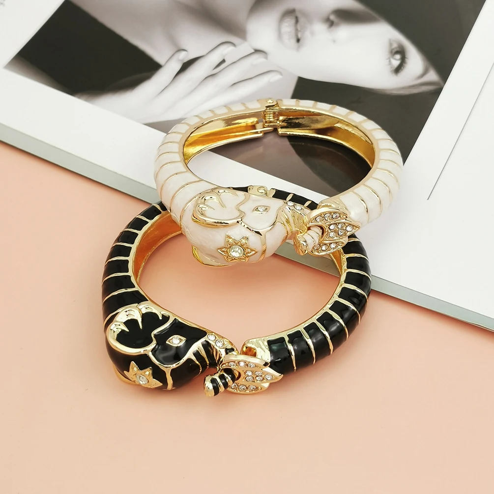 Pulseira fashion com cabeça de elefante em liga e óleo pingando, um acessório estiloso e charmoso para realçar seu estilo diário e individualidade. — foto 16