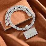 Colar Pingente Hip Hop Full Diamond Bank Card. Design criativo e moderno, perfeito para homens que buscam estilo e sofisticação. — foto 3