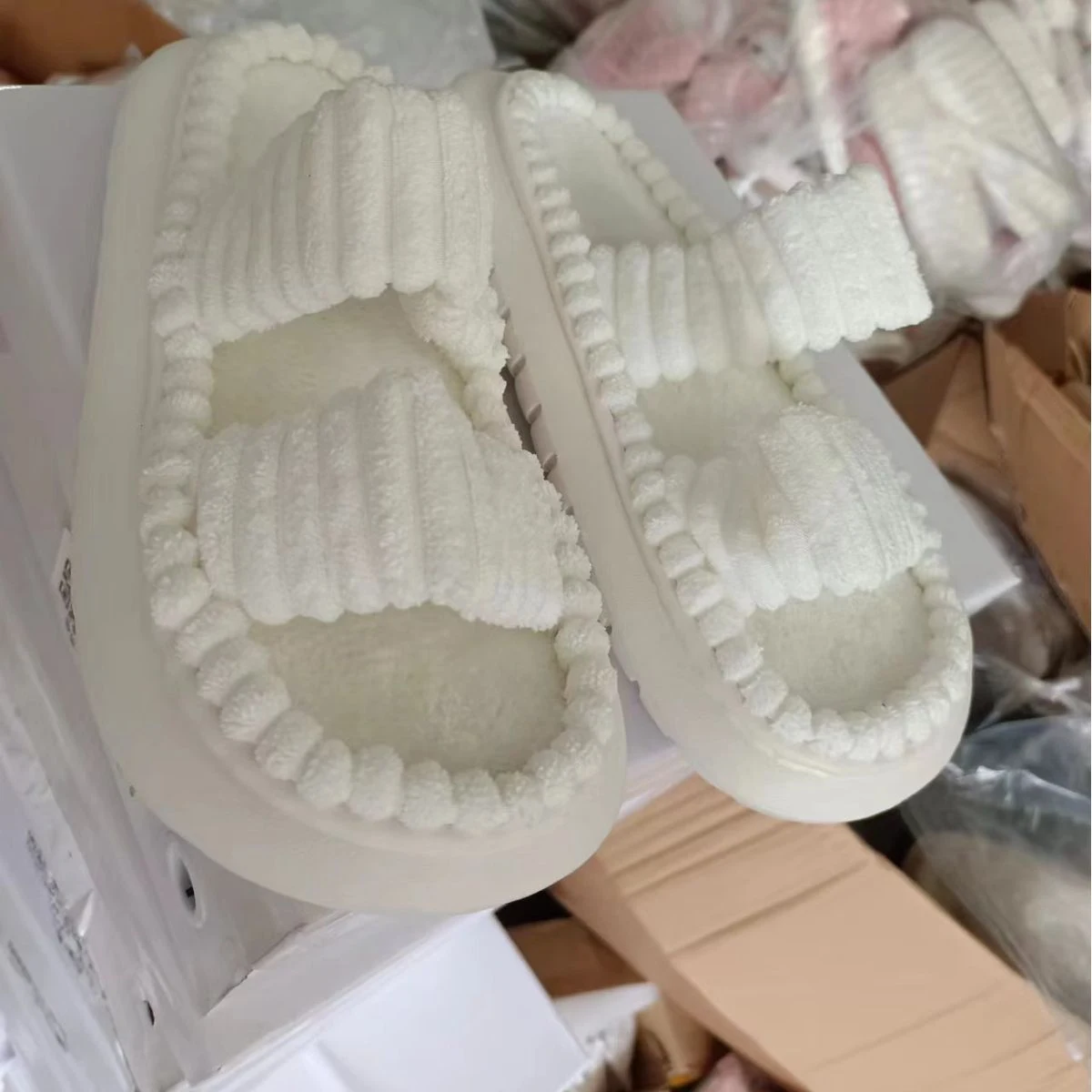 Soft and Comfortable Lamb Wool Women's Cotton Slippers for cozy relaxation at home. Keep your feet warm and comfy all da — photo 3