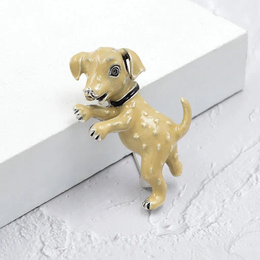 Title 4, Broche de cachorro de desenho animado em óleo, ...