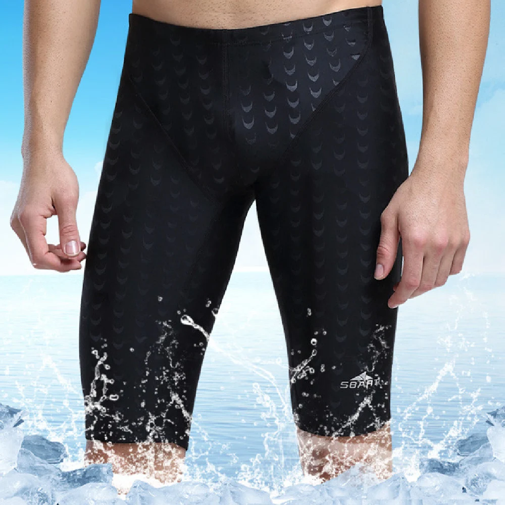 Conjunto de sunga masculina de secagem rápida e comprimento médio com proteção solar. Perfeito para sol e mar. — foto 1