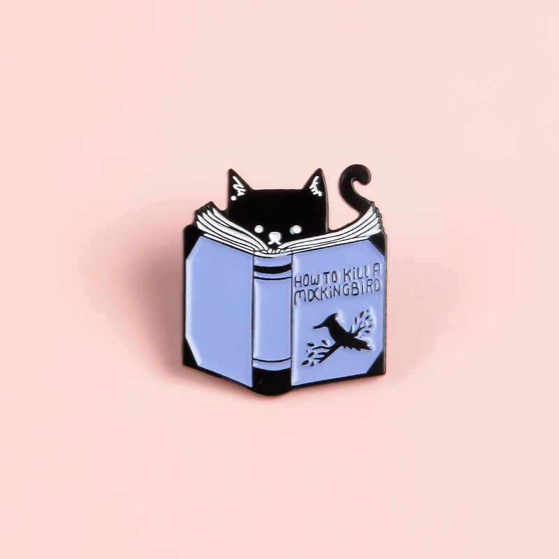 Broche de liga de esmalte Doutor Cão, Pin de Gênero. Um acessório charmoso e divertido para expressar sua identidade de gênero e paixão por cães. — foto 5