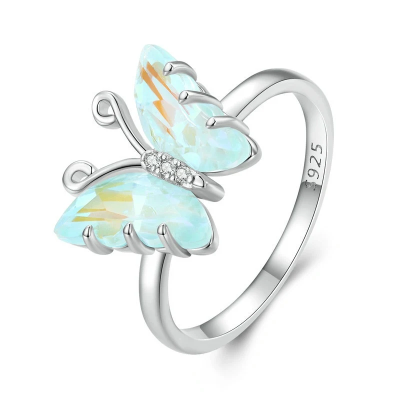 Anel feminino de prata esterlina S925 com cristal e borboleta iridescente. Design original, joia elegante e delicada. — foto 3