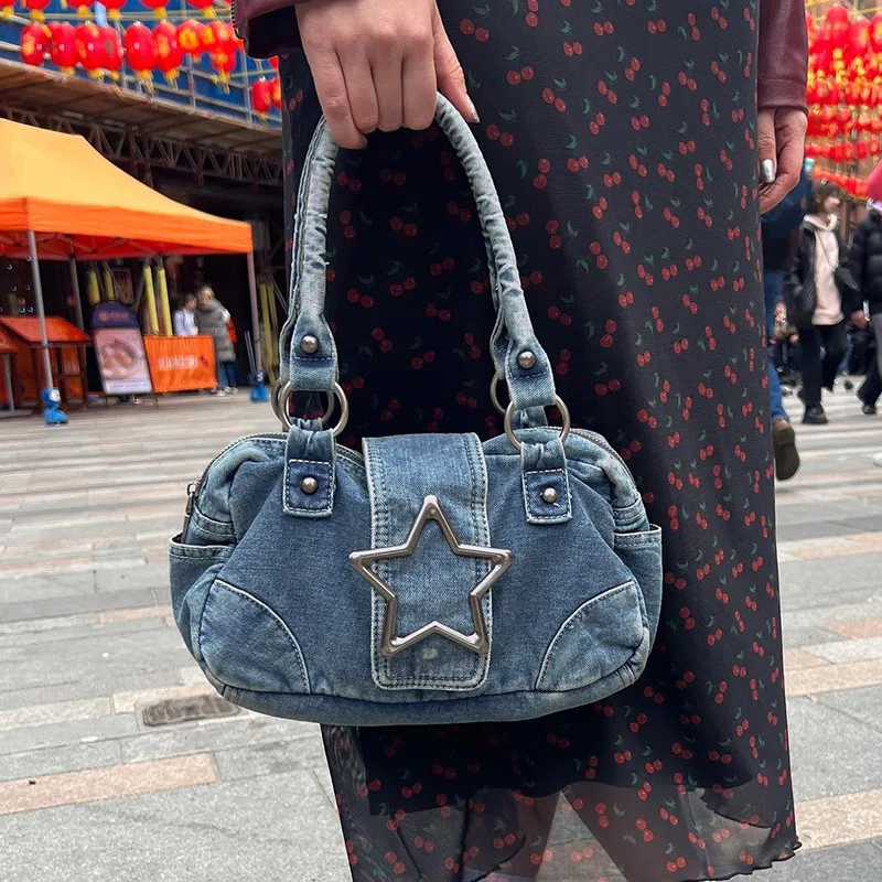 Bolsa feminina de mão jeans com estrela de cinco pontas retrô metálica, ideal para um visual moderno, elegante e cheio de personalidade. — foto 18