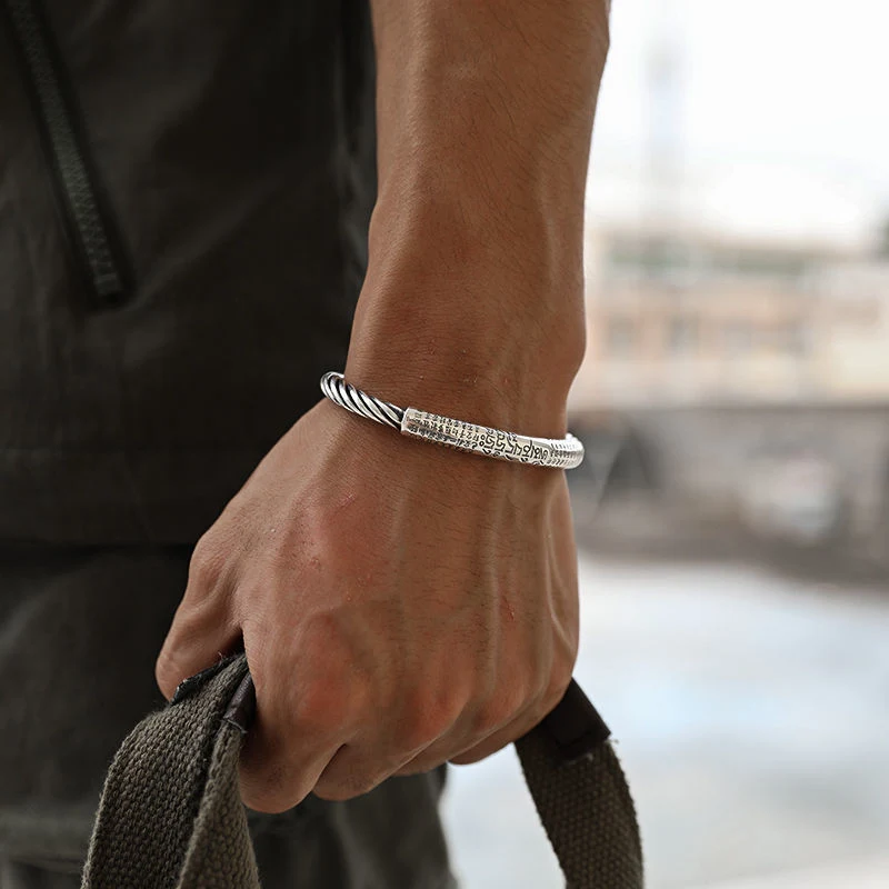 Pulseira Torcida Retrô Mantra Tibetano Heart Sutra Masculina — foto 1