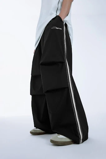 Title 7, Summer New Bright Line Side Stripe Parachute Wi...