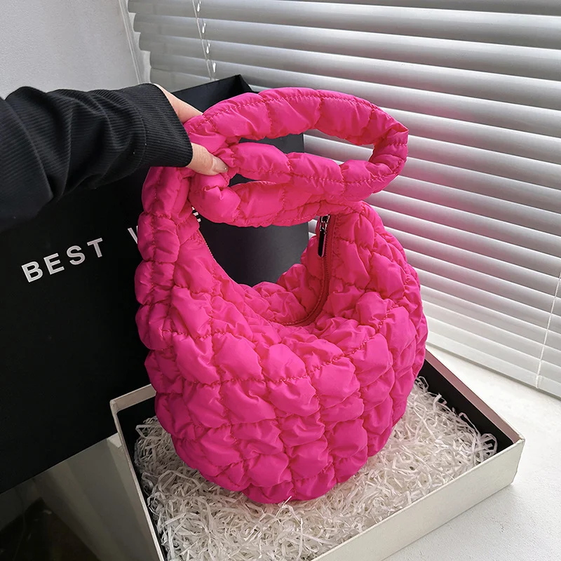 Gepersonaliseerde Lichtgewicht en Ruime Fashion Cloud Geplooide Big Bag voor Dames. Draag al je benodigdheden in stijl en comfort. De perfecte tas! — foto 17