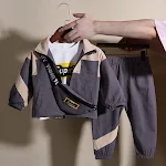Trodelni bebi komplet za proleće i jesen, korejski stil zgodan. Pruža udobnost, stil i svestranost za svakodnevne avanture vaše bebe. — foto 4