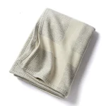 Thousand-bird Lattice Wool Blanket, perfect for sofa, naps, office, and air conditioning, offering warmth and comfort. — photo 4