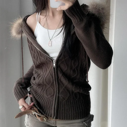 Title 3, Suéter Cardigan Retro Twist Zipper Slim Fit