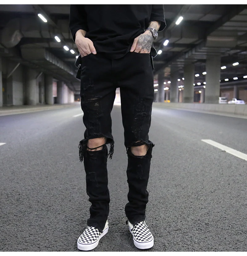 Heren jeans De perfecte pasvorm en ultiem comfort. Ontdek onze collectie jeans voor heren, ideaal voor elke dag. Vind jouw ideale jeans. — foto 5