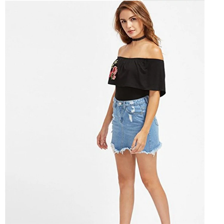 Title 3, Dames Ripped Fringed Loose Sexy Denim Rok Kort....