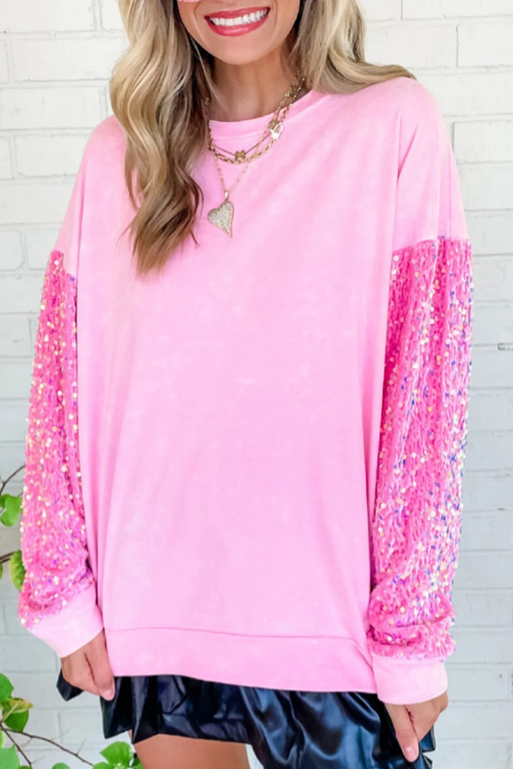 Women's Casual Round Neck Splicing Knitwear, offering comfort and style for everyday wear, perfect for a modern and rela — photo 4