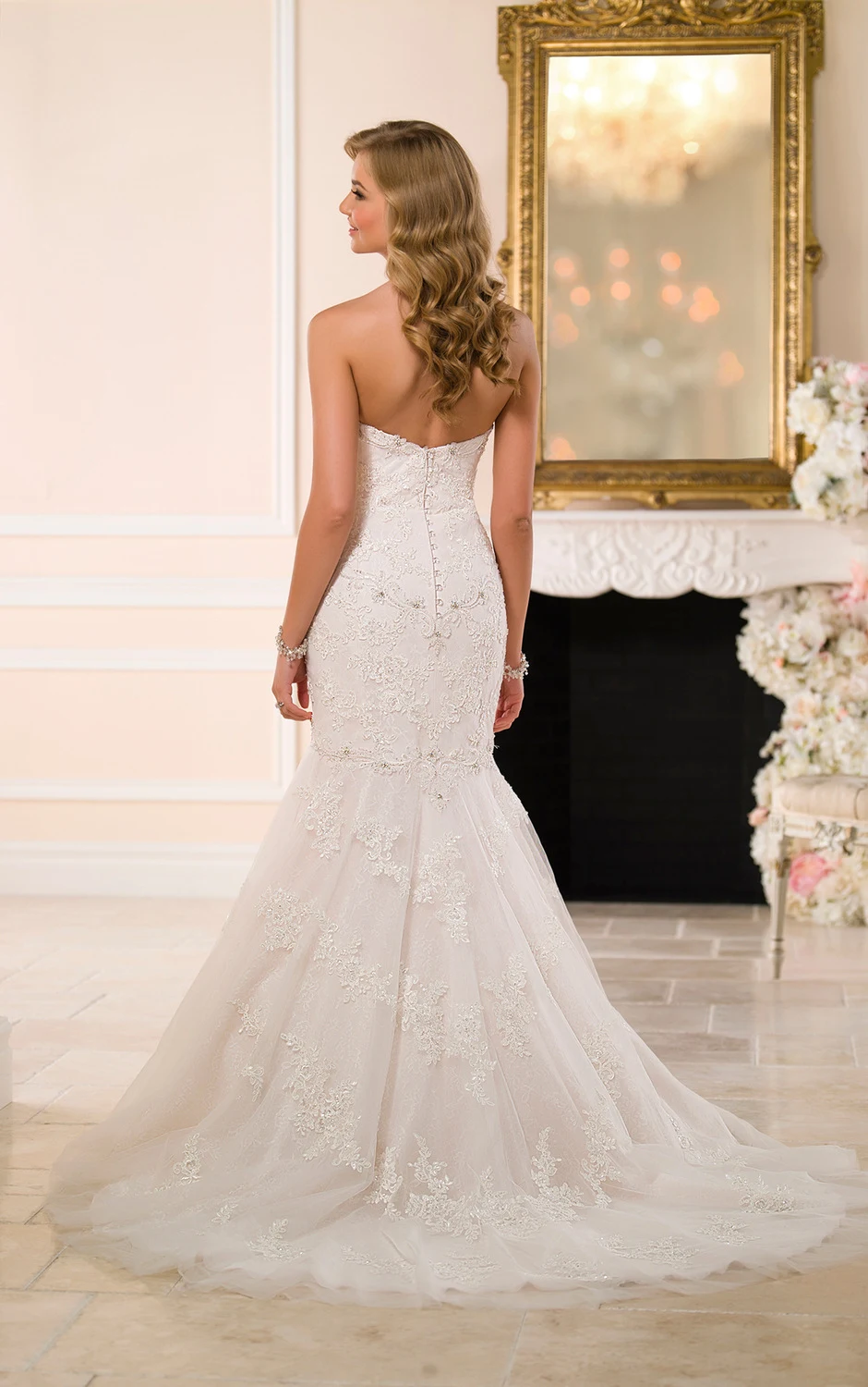 Title 5, Vestido de novia con cola, top de tubo, encaje,...