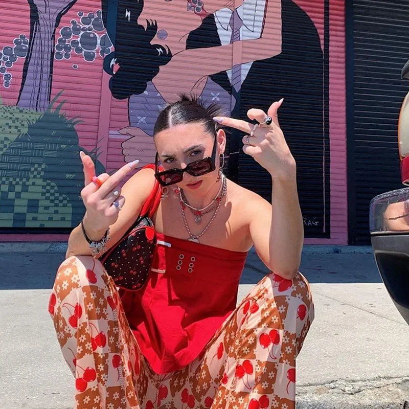 Celebridade nova da Internet do moderno da rua do verão europeu e americano do estilo — foto 4
