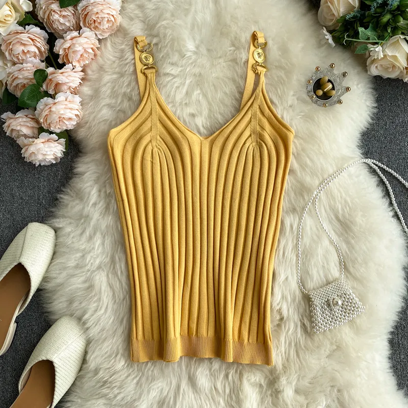 Dames slim fit gebreide top, veelzijdig en perfect voor elke look. Slanke pasvorm, combineert moeiteloos met alles, een must-have. — foto 2