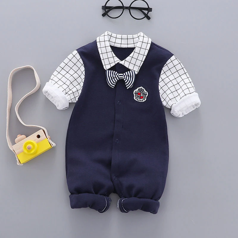 Title 4, Roupa de bebê de algodão estilo cavalheiro. Mac...