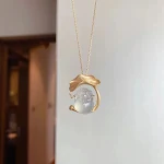 Corrente de clavícula avançada estilo nicho feminino. Realce sua beleza com esta corrente elegante. Design sofisticado e moderno, ideal para qualquer look. — foto 6