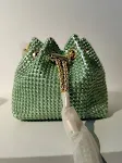 Pearl green
