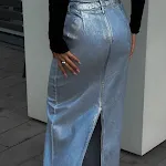 A-vormige denim split rok met glans, perfect voor een trendy look. Combineer met verschillende tops en creëer een unieke en flatterende outfit. — foto 5
