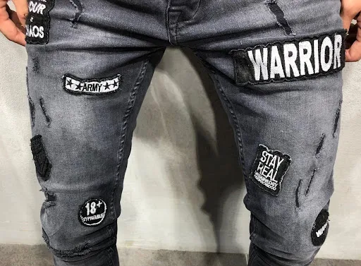 Title 6, Rupe Badge Jeans