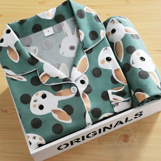 Title 2, Girls Heart Milk Silk Long Sleeve Homewear